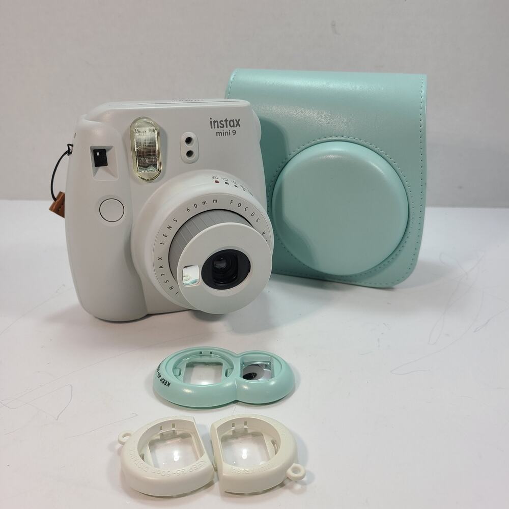 Fuji Film Instax Mini 9 Lens 60mm Polaroid Instant Film Camera Ice Blue w/ Case